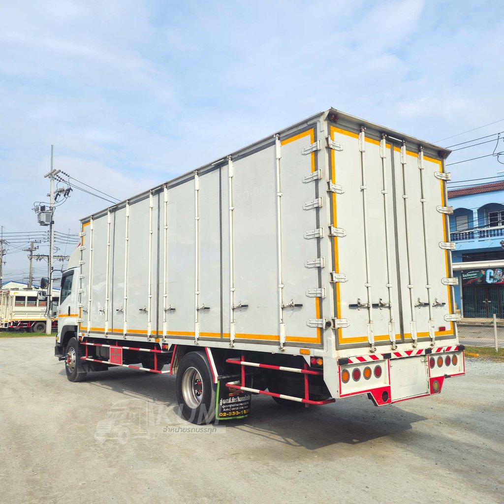 หกล้อตู้สิบบาน ISUZU FTR 240 แรง ปี 55 คันนี้ราคาถูกมาก ใช้วิ่งงานคืนทุนไวแน่นอน (5404) หกล้อตู้สิบบาน ISUZU FTR 240 แรง ปี 55 คันนี้ราคาถูกมาก ใช้วิ่งงานคืนทุนไวแน่นอน (5404)