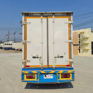 สี่ล้อตู้ ISUZU NLR 104 แรง ปี 2563 (2632)