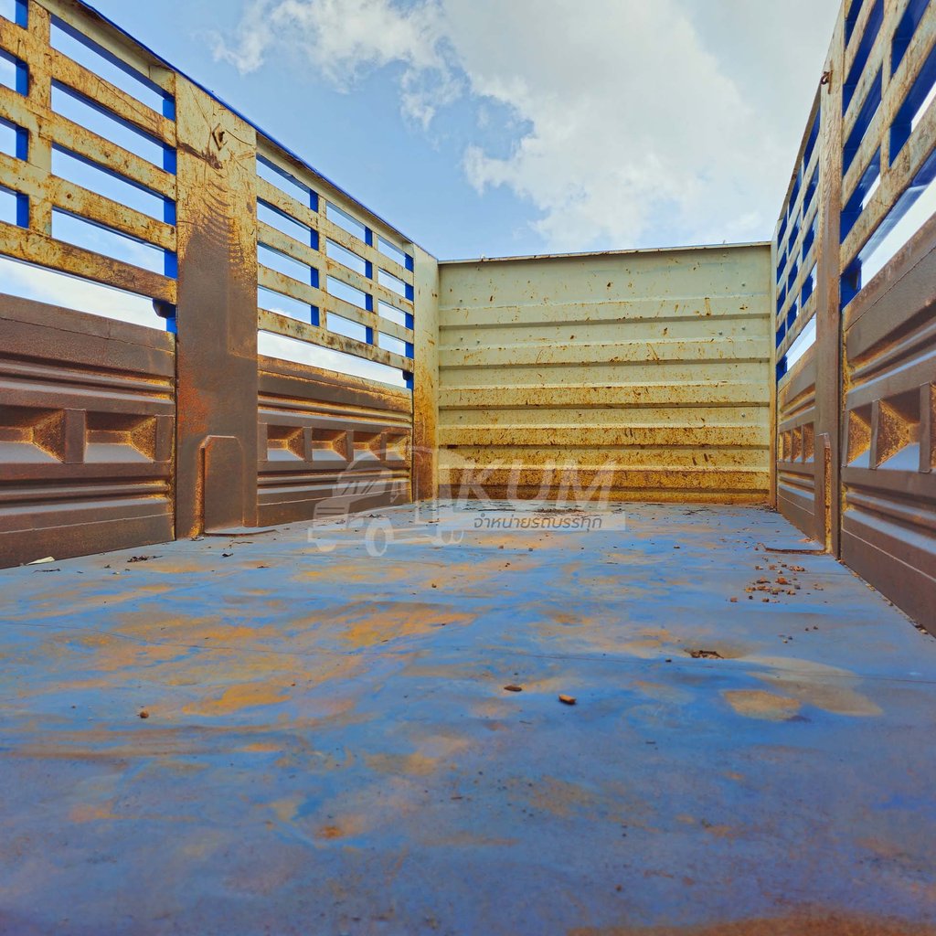 ช่วยดาวน์ 6% ดอกเบี้ยเริ่มต้น 2.99 ISUZU FXZ 360 แรงม้า ปี 66 + หางดั้มพ์ สามเพลา อู่เดอะฟินิกซ์ ปี 65 (3502 3088)