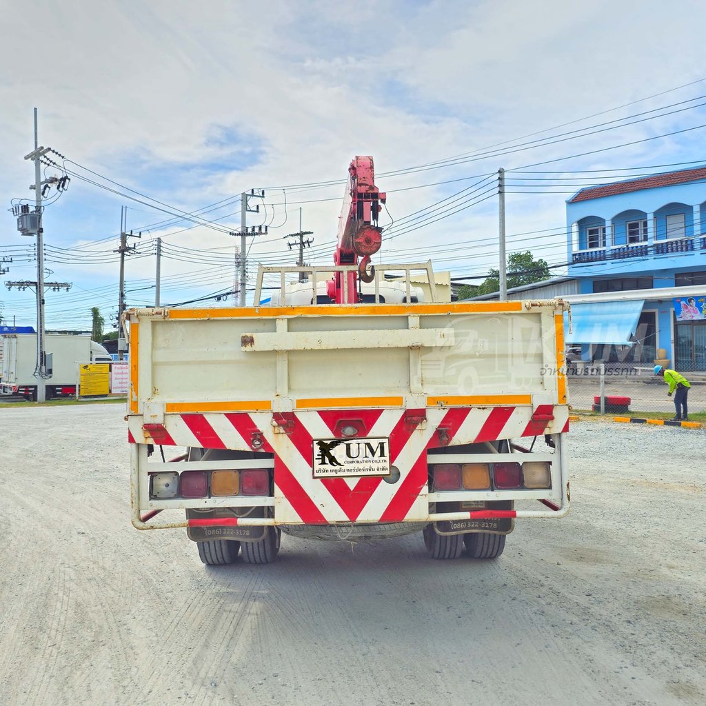 หกล้อเครน ISUZU FTR 240 แรง ปี 57 เครน unoc 5.5 ตัน (0947) หกล้อเครน ISUZU FTR 240 แรง ปี 57 เครน unoc 5.5 ตัน (0947)
