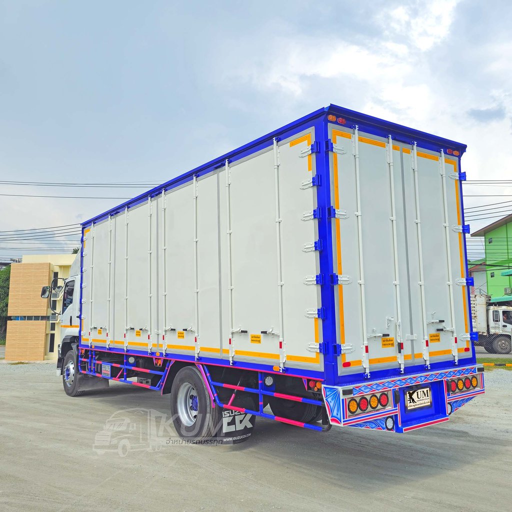 ผ่อน ลด ดอก หกล้อตู้สิบบาน ISUZU FTR 240 แรง ปี 66 (3438) ผ่อน ลด ดอก หกล้อตู้สิบบาน ISUZU FTR 240 แรง ปี 66 (3438)