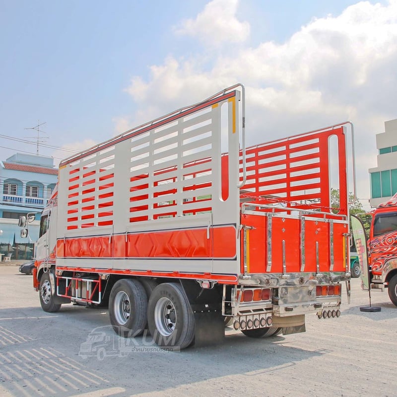สิบล้อคอก HINO FL8J 260 แรง ปี 2559 (2895) สิบล้อคอก HINO FL8J 260 แรง ปี 2559 (2895)