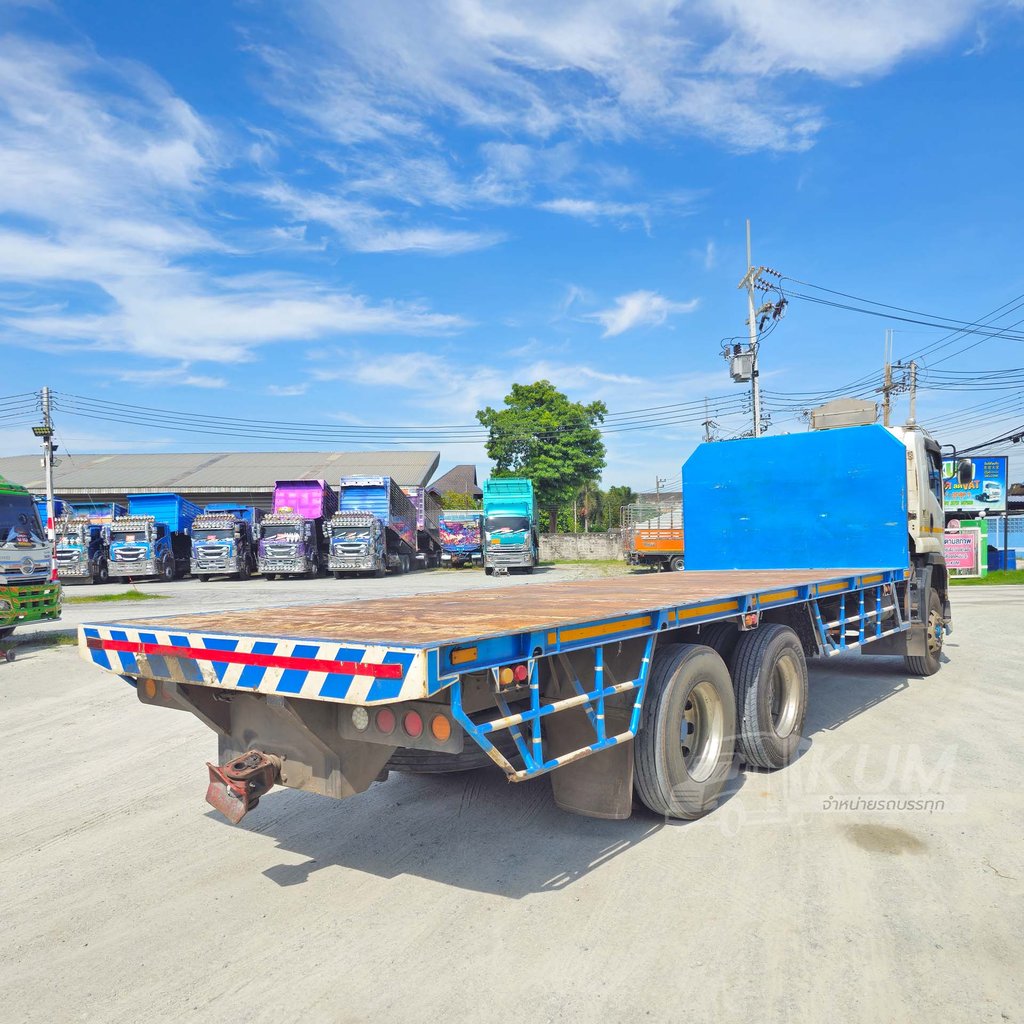 คันสุดท้ายในลาน สิบล้อพื้นเรียบ ISUZU FVM 240 แรง ปี 61 (1517) คันสุดท้ายในลาน สิบล้อพื้นเรียบ ISUZU FVM 240 แรง ปี 61 (1517)