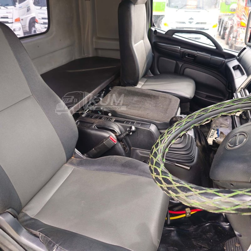 *Vายตัด*สิบล้อดั้มพ์ HINO FM1A 344 แรง ปี 2566 + หางดั้มพ์ สามเพลา อู่ ส.สมบัติ ปี 2565 (5902 2075)