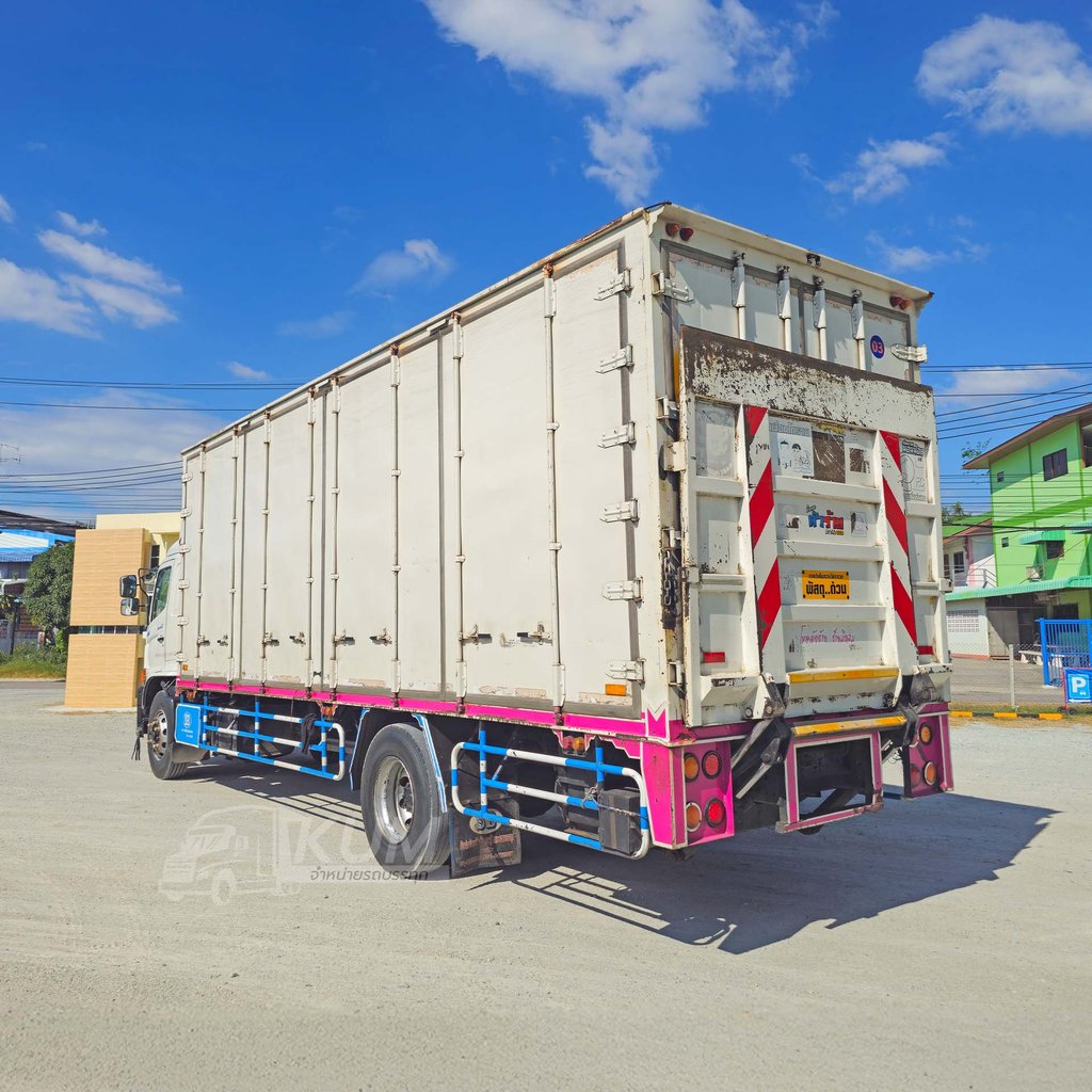 หกล้อตู้สิบบานลิฟท์ท้าย HINO FG8J 240 แรง ปี 2562 หกล้อตู้สิบบานลิฟท์ท้าย HINO FG8J 240 แรง ปี 2562