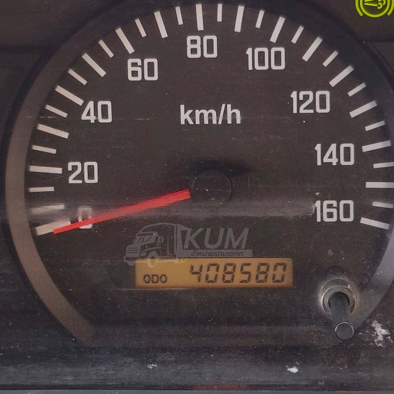 สี่ล้อคอก ISUZU NLR 130 แรง ปี 2555 (8467)