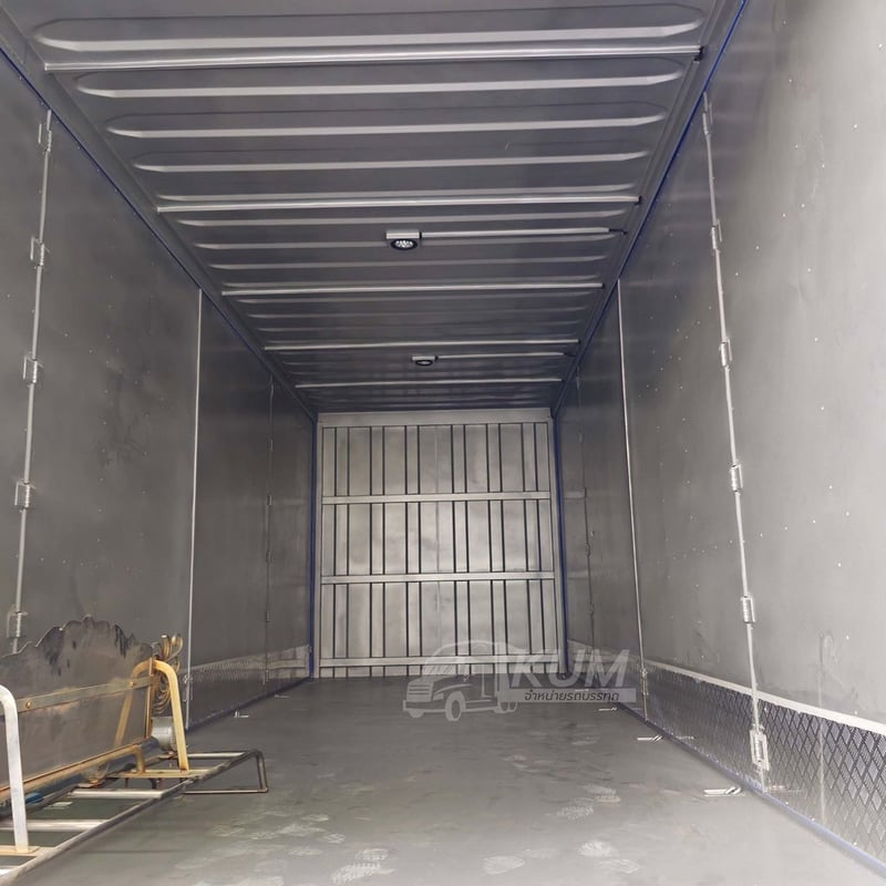 สิบล้อตู้ ISUZU FVM 240 แรง ปี 61 ตู้บิ้วใหม่ (1517) สิบล้อตู้ ISUZU FVM 240 แรง ปี 61 ตู้บิ้วใหม่ (1517)