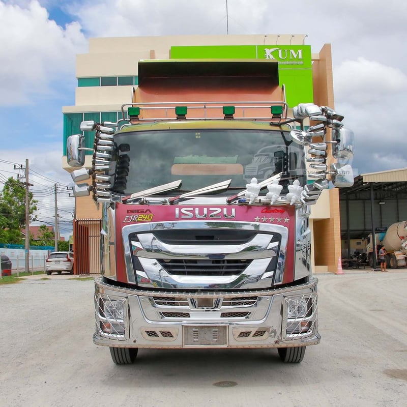 หกล้อดั้มพ์ ISUZU FTR 240 แรง ปี 2565 + หางดั้มสองเพลา อู่เดอะฟินิกซ์ ปี 2565 (5403 5404)