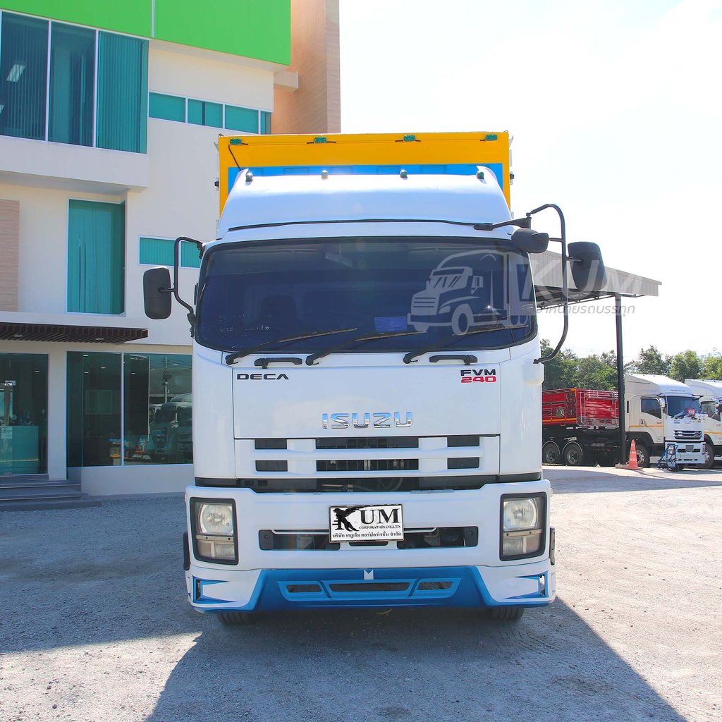 สด ลด VAT สิบล้อราคาดี สิบล้อตู้สิบบาน ISUZU FVM 240 แรงม้า ปี 56 ลดจุกๆๆเลย ถูกกว่านี้ไม่มีแล้ว (4822) สด ลด VAT สิบล้อราคาดี สิบล้อตู้สิบบาน ISUZU FVM 240 แรงม้า ปี 56 ลดจุกๆๆเลย ถูกกว่านี้ไม่มีแล้ว (4822)