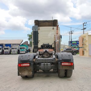 สิบล้อหัวลาก VOLVO FH 440 แรง ปี 2558 (8454)