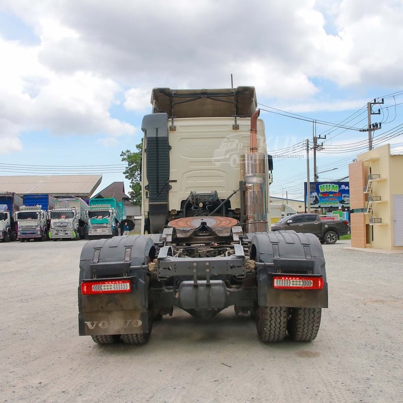 *ราคาตัด* สิบล้อหัวลาก VOLVO FH 440 แรง ปี 2558 (8454) *ราคาตัด* สิบล้อหัวลาก VOLVO FH 440 แรง ปี 2558 (8454)