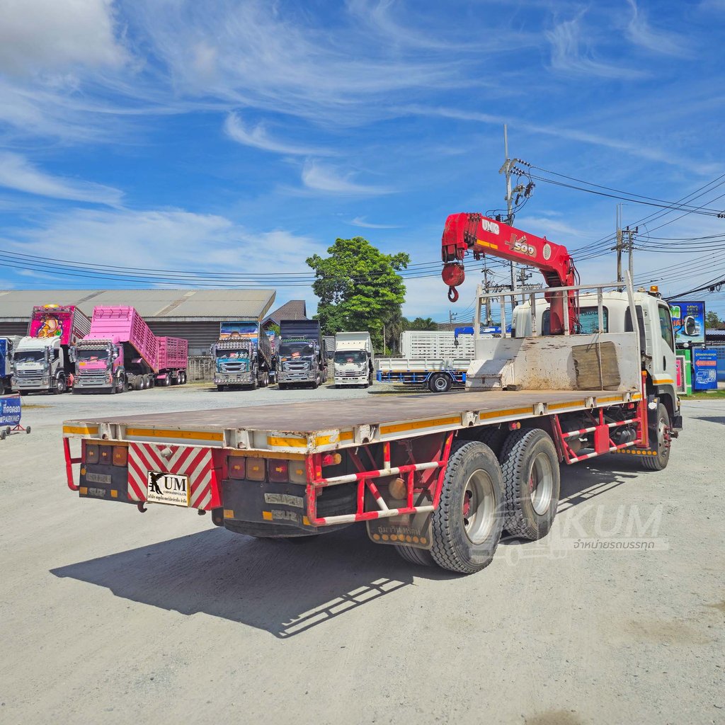 ผ่อน ลด ดอก สิบล้อเครนพื้นเรียบ ISUZU FVM 240 แรงม้า ปี 56 เครน UNIC 5 ตัน 5 ปลอก (7224)