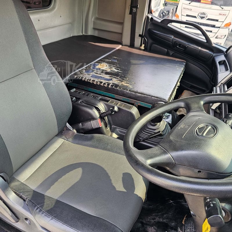 สิบล้อดั้มพ์ HINO FM1A 344 แรง ปี 2565 + หางดั้ม สามเพลา อู่พิรุธ ปี 2565 (0932 0933)