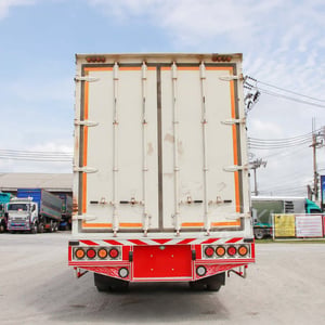 หกล้อตู้สิบบาน HINO FG8J 240 แรง ปี 2561 (4378)