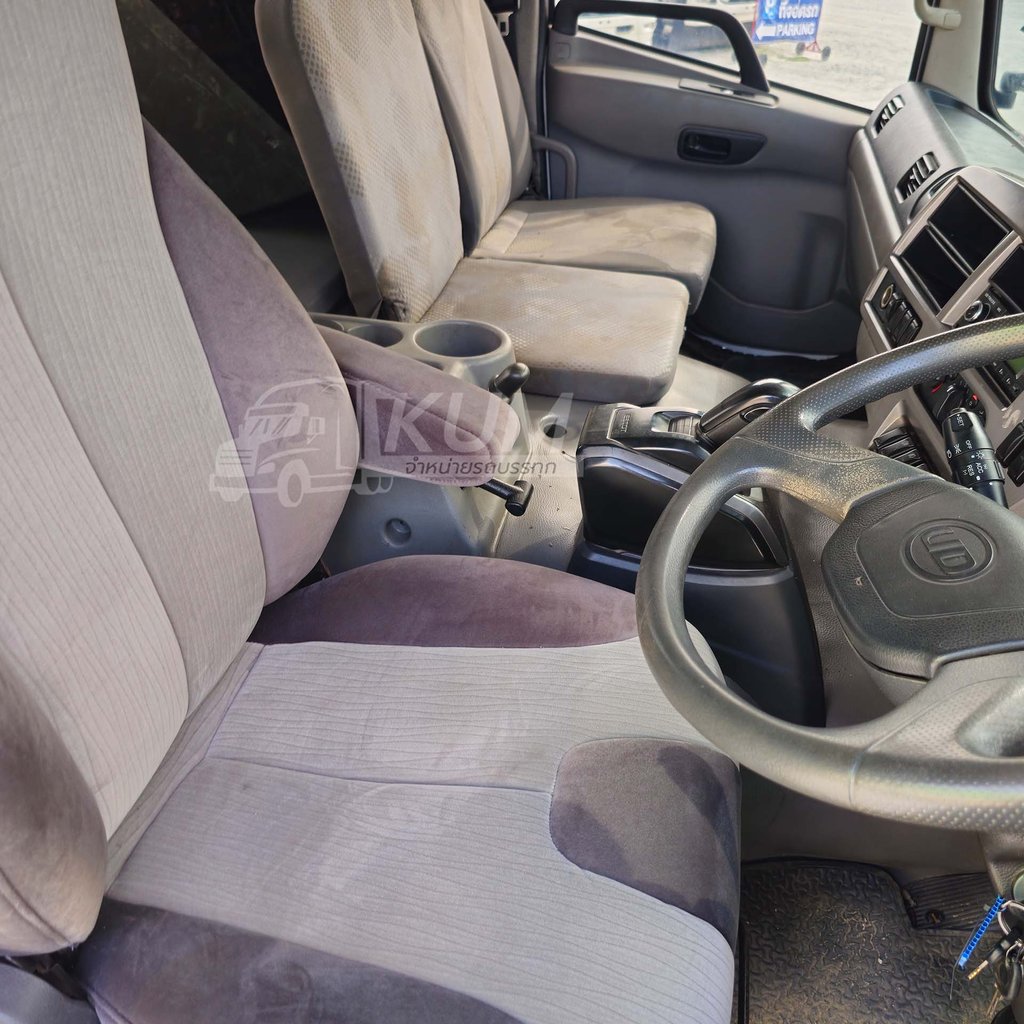 สด ลด VATสิบล้อหัวลาก UD GWE 398.4 แรงม้า ปี 65 สองเพลา (6079) สด ลด VATสิบล้อหัวลาก UD GWE 398.4 แรงม้า ปี 65 สองเพลา (6079)