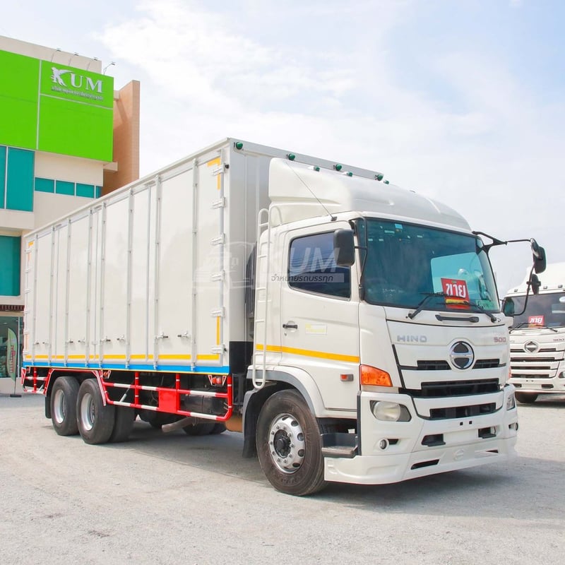 สิบล้อตู้สิบบาน HINO FL8J 260 แรง ปี 2560 (0511)