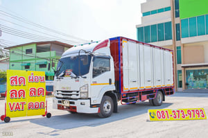 หกล้อตู้สิบบาน ISUZU FRR 210 แรง ปี 2565 (2331)