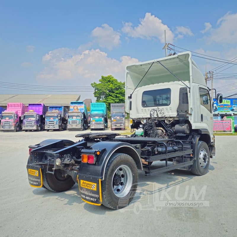 หกล้อหัวลาก ISUZU FTR 240 แรง ปี 2563 (7542) หกล้อหัวลาก ISUZU FTR 240 แรง ปี 2563 (7542)