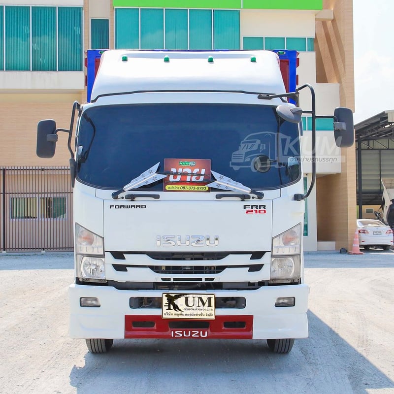 หกล้อตู้สิบบาน ISUZU FRR 210 แรง ปี 2565 (2331)