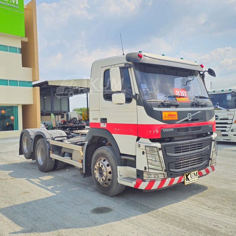 สิบล้อหัวลาก Volvo FM 440 แรง ปี 2561 (3692)
