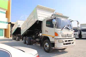 พ่วงแม่ลูกสามมิตร ราคาเบามาก ใช้งานคุ้มๆๆ สิบล้อดั้มพ์ HINO 344 แรง ปี 57 + หางดั้มพ์ สามเพลา ปี57 (6379 8972) พ่วงแม่ลูกสามมิตร ราคาเบามาก ใช้งานคุ้มๆๆ สิบล้อดั้มพ์ HINO 344 แรง ปี 57 + หางดั้มพ์ สามเพลา ปี57 (6379 8972)