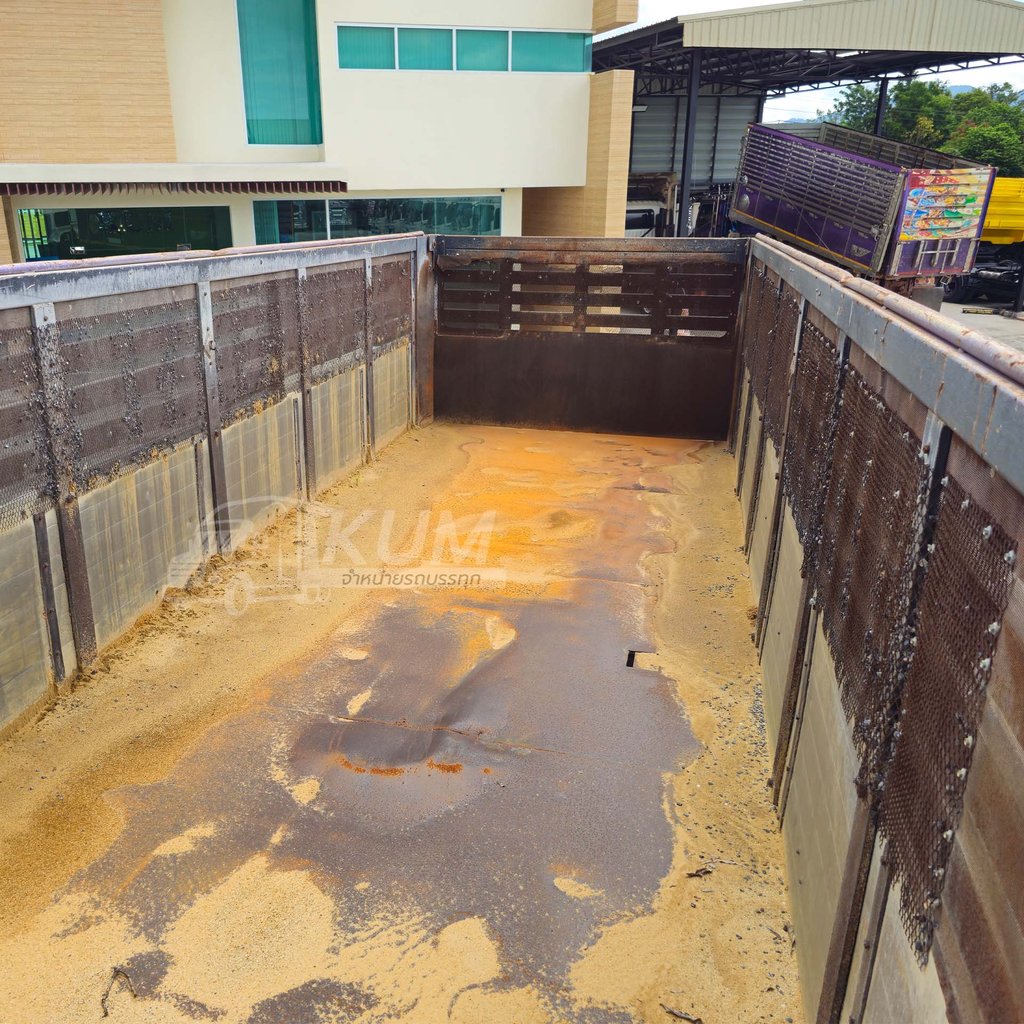 หางสวยๆ หางเซมิดั้มพ์ สองเพลา อู่เอสเคที ปี 62 (8798) หางสวยๆ หางเซมิดั้มพ์ สองเพลา อู่เอสเคที ปี 62 (8798)