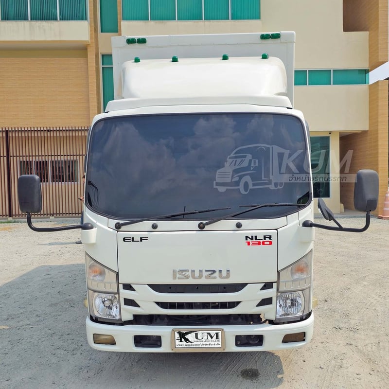 สี่ล้อตู้ลิฟท์ท้าย ISUZU NLR 130 แรง ปี 2564 (3578)