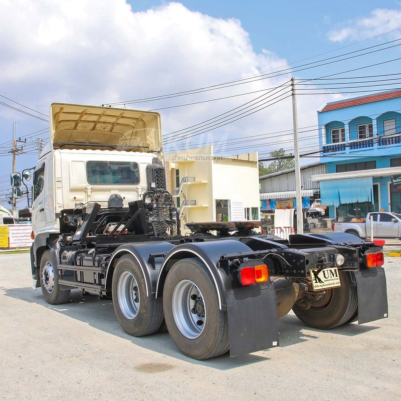 **ราคาตัด** สิบล้อหัวลาก HINO FM1A 344 แรง ปี 2564 (3704) **ราคาตัด** สิบล้อหัวลาก HINO FM1A 344 แรง ปี 2564 (3704)