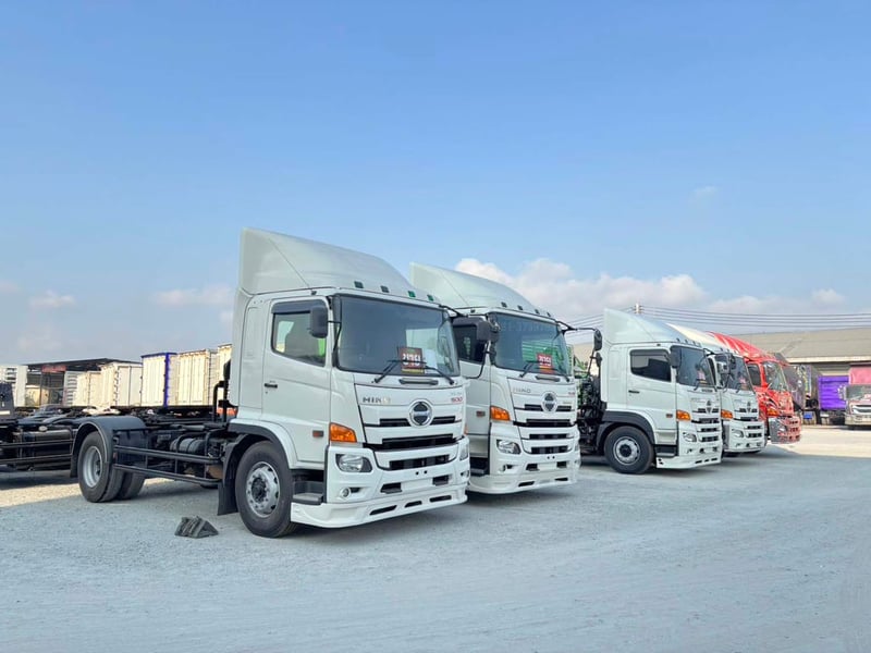 หัวลากมือสอง สด ผ่อน ราคาคุยกันได้ รถสภาพดี พร้อมใช้งาน  โทร 081-3739793