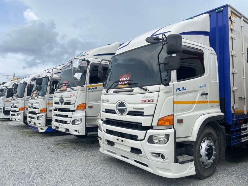 Vายดี" ตลอดกาล ใช้งานได้เอนกประสงค์ อยากออกรถสักคันแนะนำเป็นรถตู้เลย🚛มีทั้ง HINO และ ISUZU 