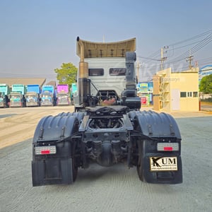 สิบล้อหัวลาก FUSO TV 401 แรง ปี 2564 (3214)