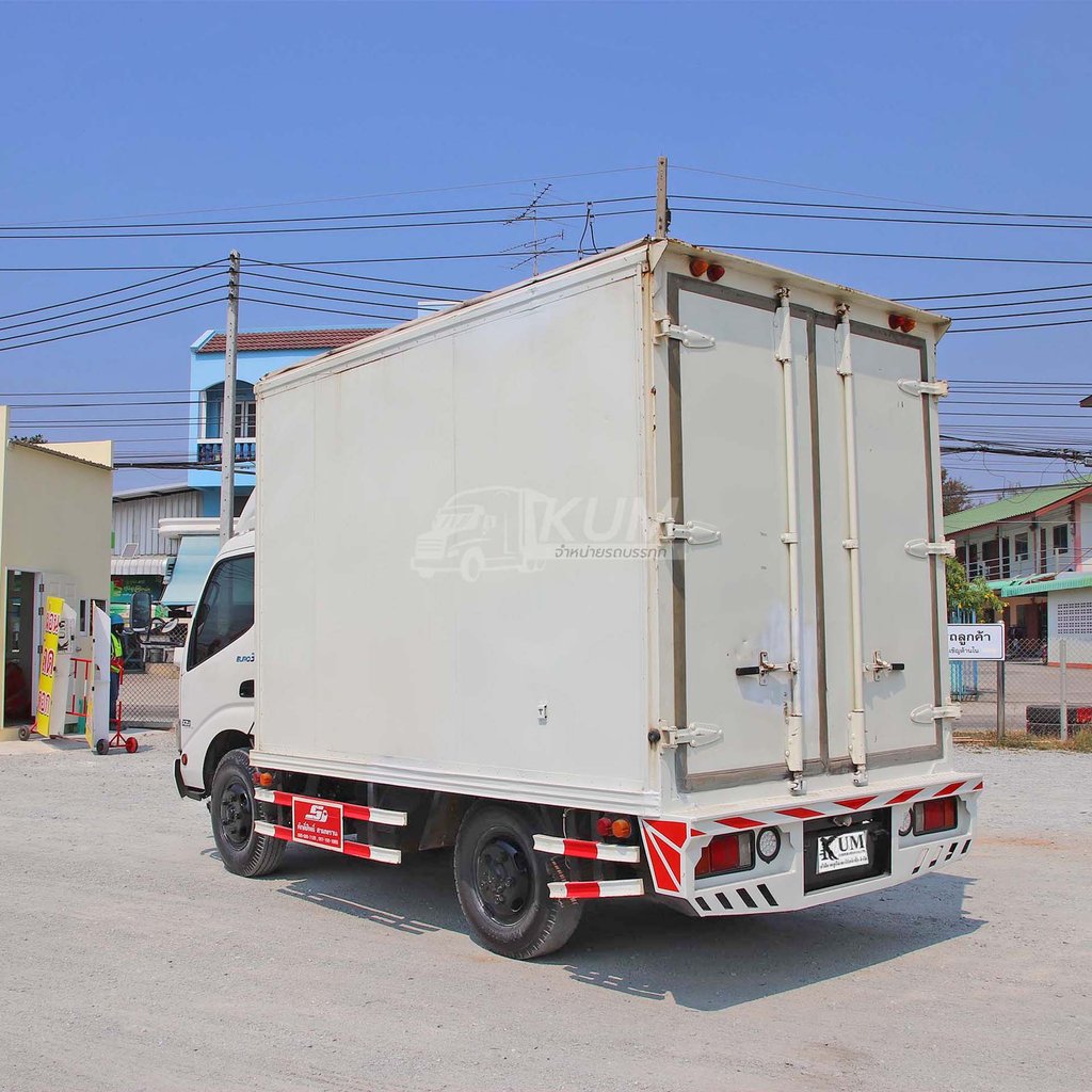 สด ลด VAT สี่ล้อตู้ HINO XZU 136 แรงม้า ปี 63 ราคาพิเศษ (3262)