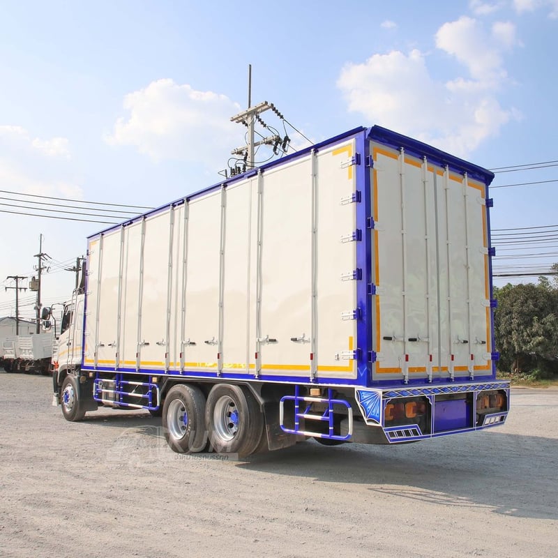 สิบล้อตู้สิบบาน HINO FG8J 240 แรง ปี 2565 (4820)