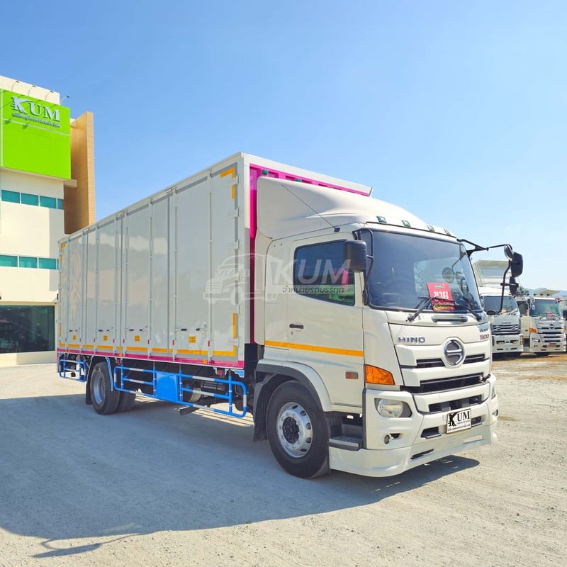 หกล้อตู้สิบบานลิฟท์ท้าย HINO FG 240 แรง ปี 62 (8724) หกล้อตู้สิบบานลิฟท์ท้าย HINO FG 240 แรง ปี 62 (8724)