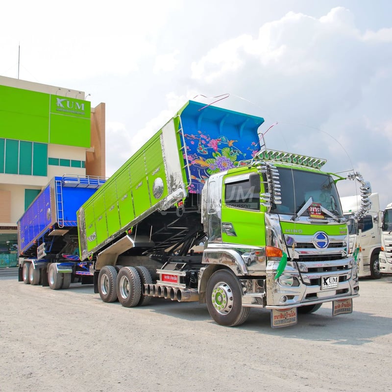 สิบล้อดั้มพ์ HINO FM1A 344 แรง ปี 2566 + หางดั้มพ์ สามเพลา อู่ ส.สมบัติ ปี 2566 (5902 5237)