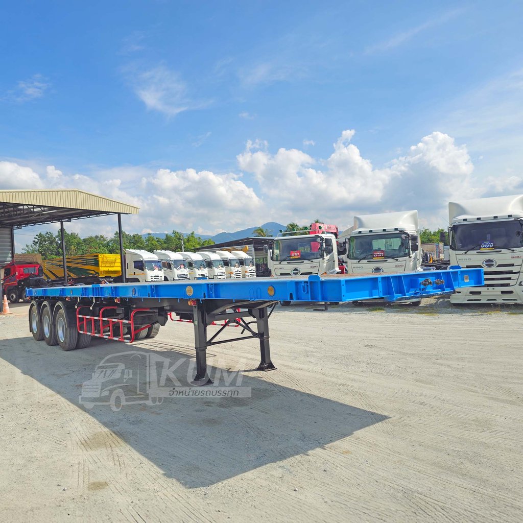 หางสวยๆ หางพื้นเรียบ สามเพลา อู่ RCK ปี 61 (4437) หางสวยๆ หางพื้นเรียบ สามเพลา อู่ RCK ปี 61 (4437)