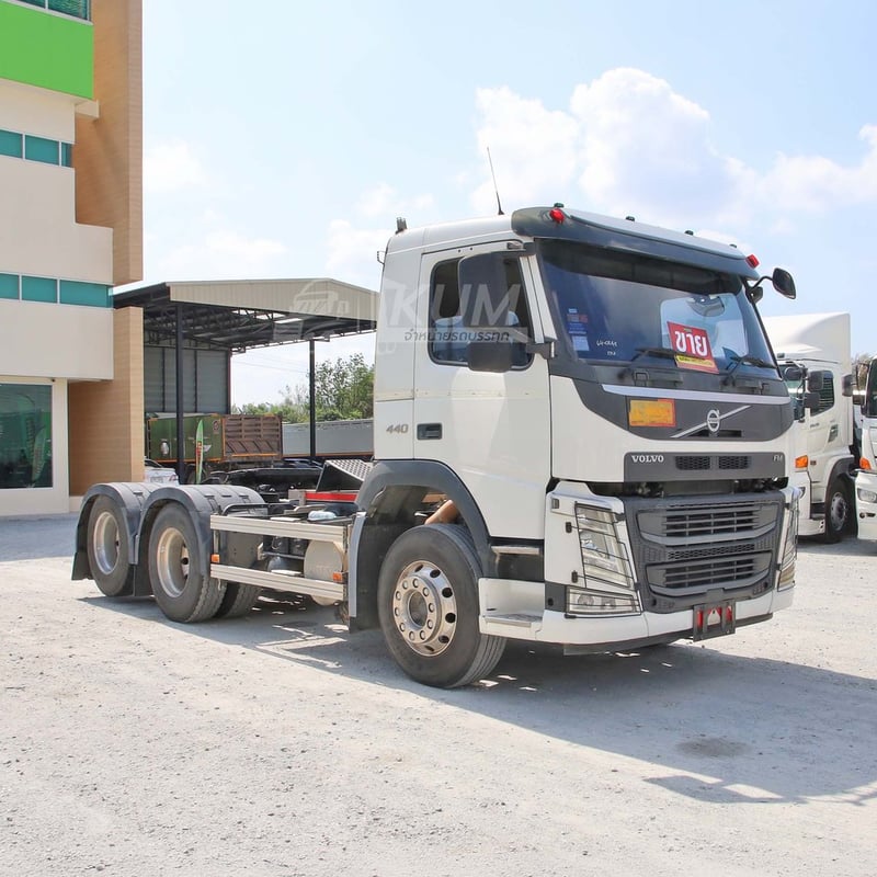 สิบล้อหัวลาก Volvo FM 440 แรง ปี 2560 (0248)