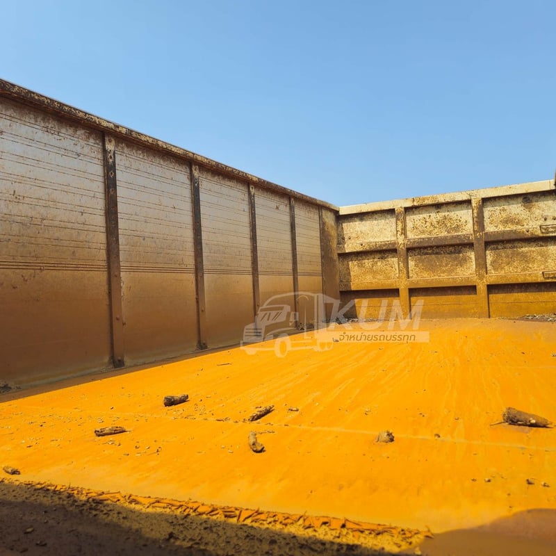 หกล้อดั้มพ์ ISUZU FTR 240 แรง ปี 2565 + หางดั้มพ์ สองเพลา อู่เดอะฟินิกซ์ ปี 2565 (5403 5404)