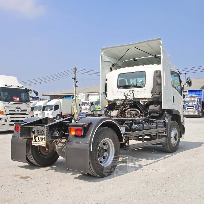 หกล้อหัวลาก ISUZU FTR 240 แรง ปี 2565 (2712) หกล้อหัวลาก ISUZU FTR 240 แรง ปี 2565 (2712)