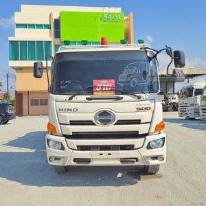 หกล้อบรรทุกขยะ HINO FG8J 240 แรง ปี 2566(4084)