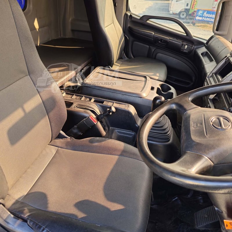 สิบล้อตู้สิบบาน HINO FG8J 240 แรง ปี 2565 (4820) สิบล้อตู้สิบบาน HINO FG8J 240 แรง ปี 2565 (4820)