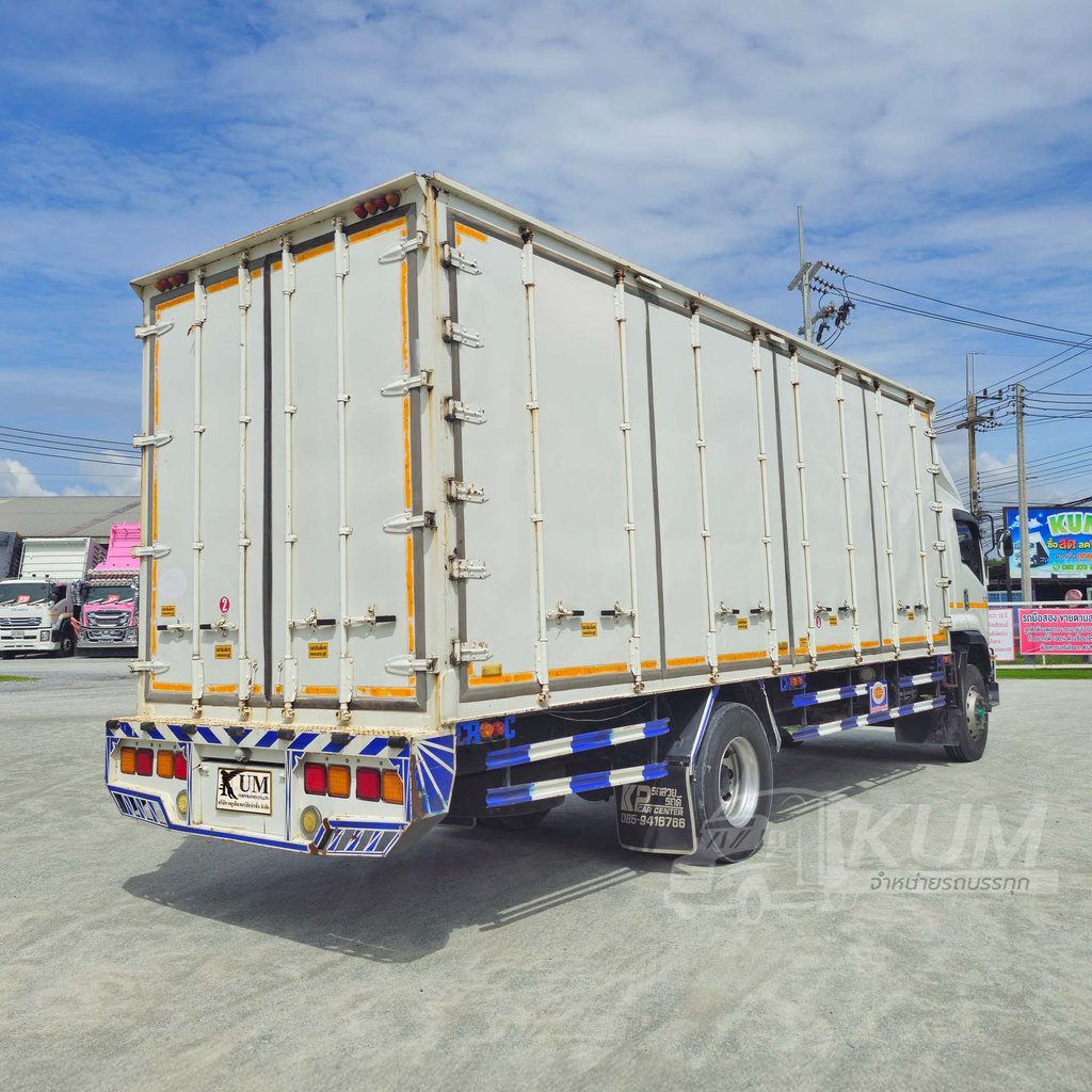 สด ลด VAT หกล้อตู้สิบบาน ISUZU FTR 240 แรงม้า ปี 62 (0628) สด ลด VAT หกล้อตู้สิบบาน ISUZU FTR 240 แรงม้า ปี 62 (0628)