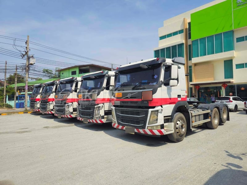 **Vายตัด** สิบล้อหัวลาก Volvo FM 440 แรง ปี 2560  (All Volvo)