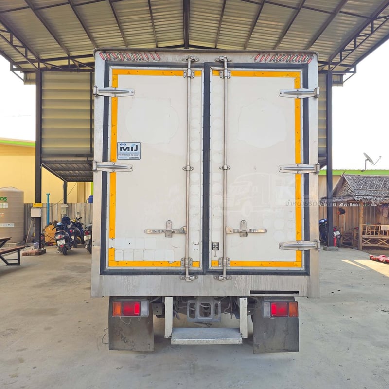 สี่ล้อตู้เย็น HINO XZU 136 แรง ปี 2566 (952)