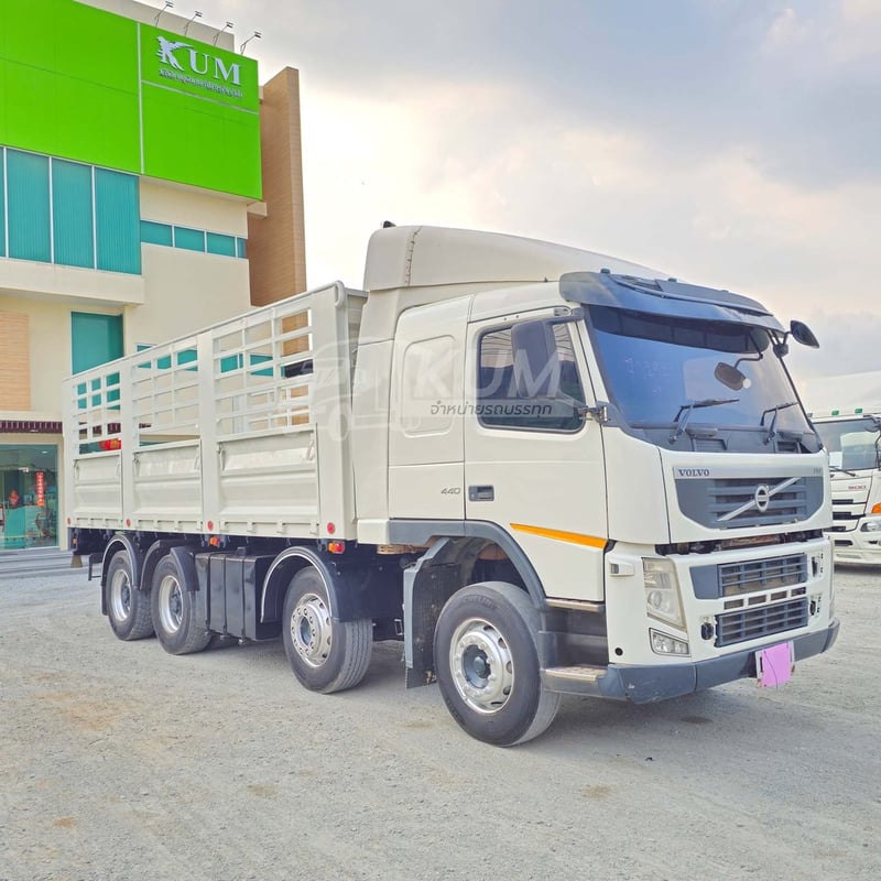 สิบสองล้อคอก VOLVO FM 440 แรง ปี 2556 (2922)