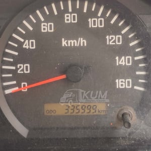 สี่ล้อตู้ ISUZU NLR 104 แรง ปี 2563 (2632)