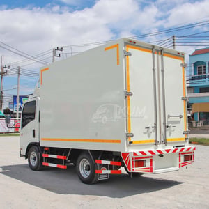 **ราคาตัด** สี่ล้อตู้เย็น ISUZU NLR 130 แรง ปี 2562 (5503) **ราคาตัด** สี่ล้อตู้เย็น ISUZU NLR 130 แรง ปี 2562 (5503)