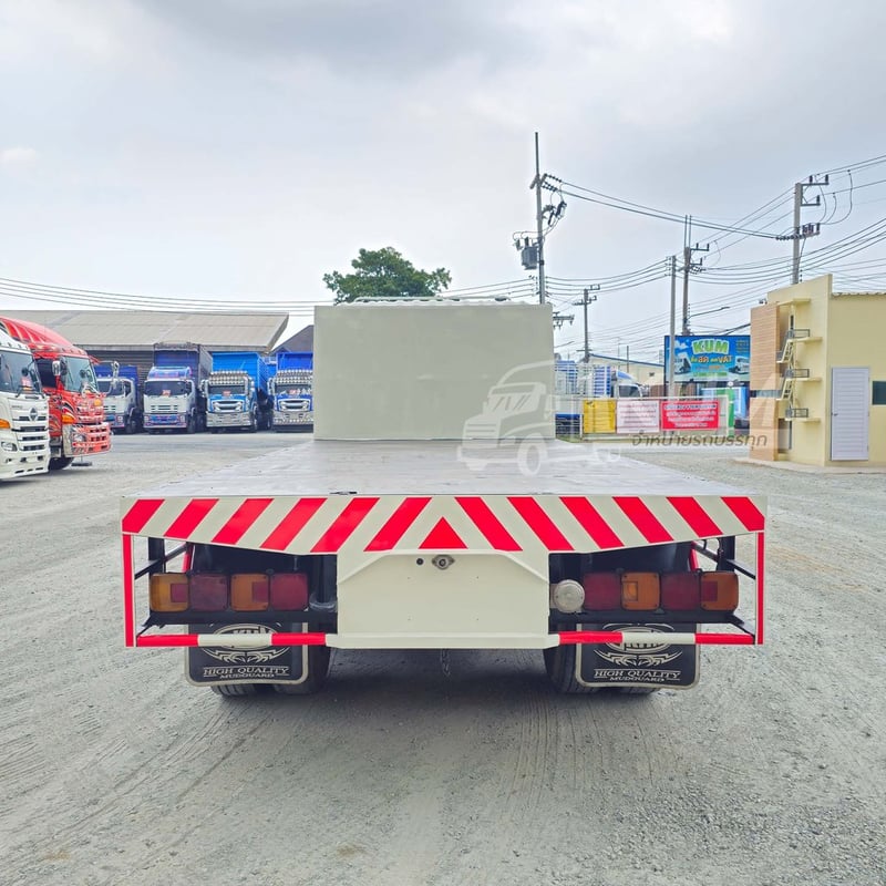 สิบล้อพื้นเรียบ HINO FL8J 260 แรง ปี 2560 (1784) 