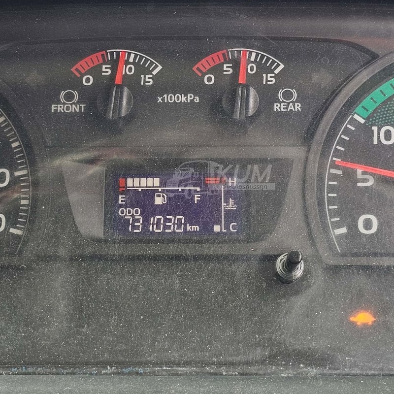 **ราคาตัด** สิบล้อตู้สิบบาน HINO FL8J 260 แรง ปี 2560 (0511) **ราคาตัด** สิบล้อตู้สิบบาน HINO FL8J 260 แรง ปี 2560 (0511)
