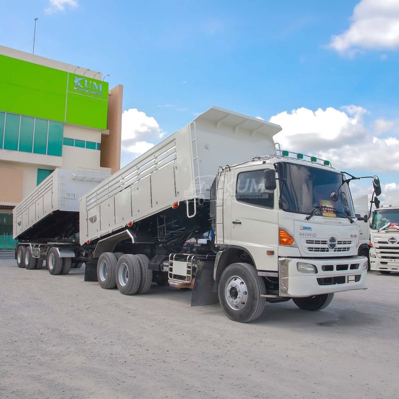 **ราคาตัด** สิบล้อดั้มพ์ HINO 344 แรง ปี 56 + หางดั้มพ์ สามเพลา อู่สหกิจ ปี 56 (3163 3164) **ราคาตัด** สิบล้อดั้มพ์ HINO 344 แรง ปี 56 + หางดั้มพ์ สามเพลา อู่สหกิจ ปี 56 (3163 3164)